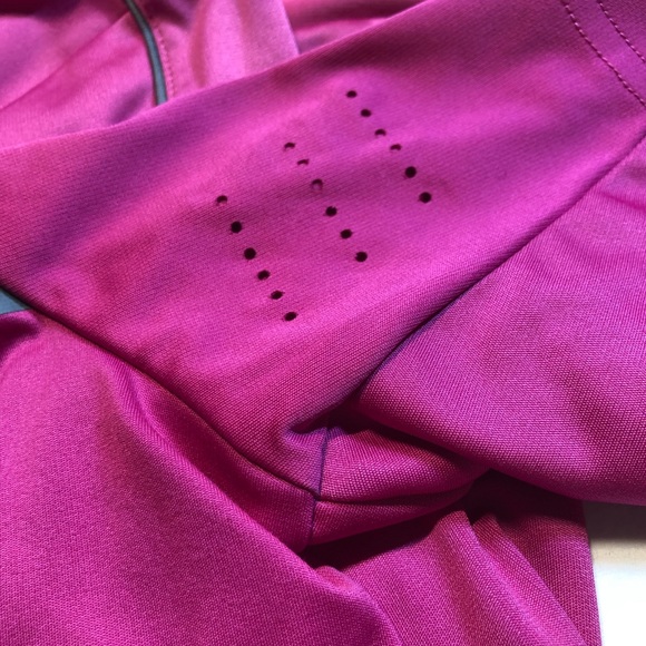 Mens Adidas Puremotion Cool Max SS Golf Shirt, Pink, Size Medium - Picture 8 of 10